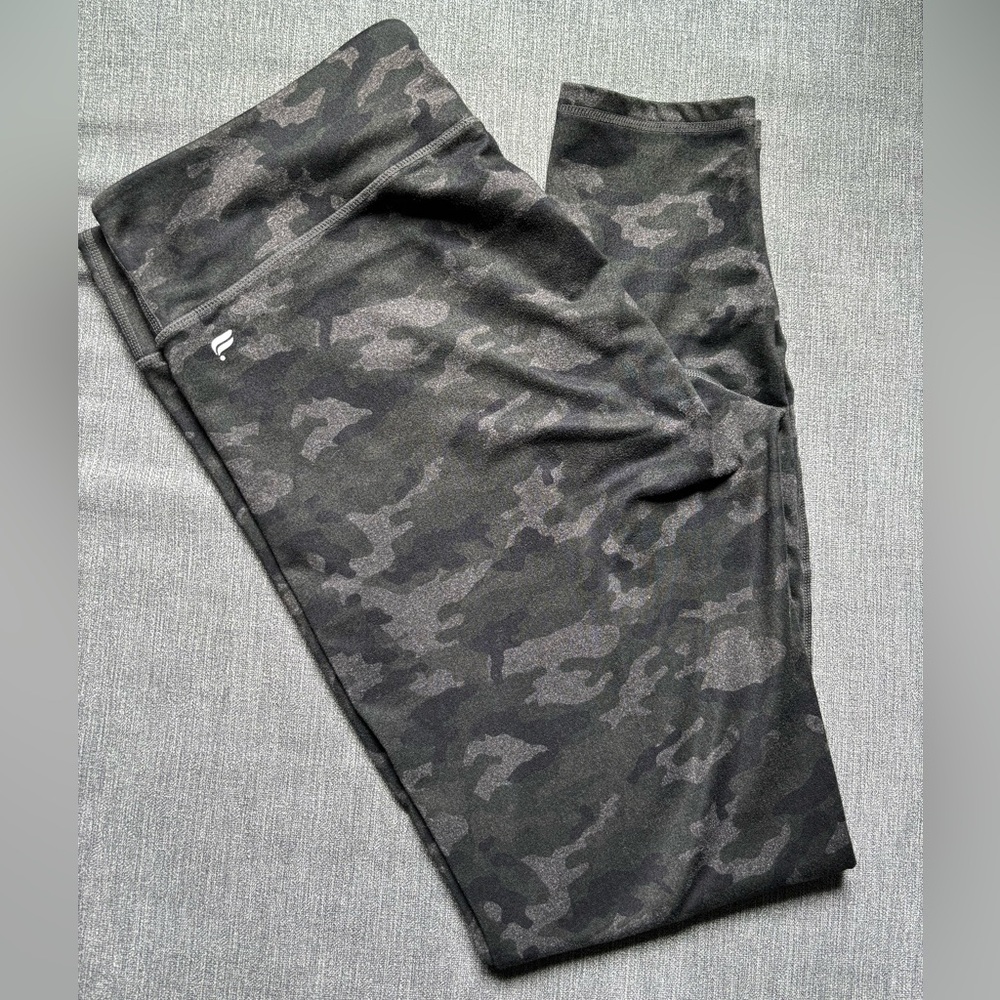 Fabletics powerhold leggings XL